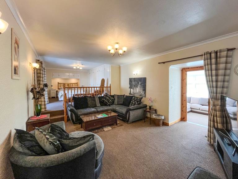 Child-friendly beautiful cottage | River view | Pets are welcome — photo 3