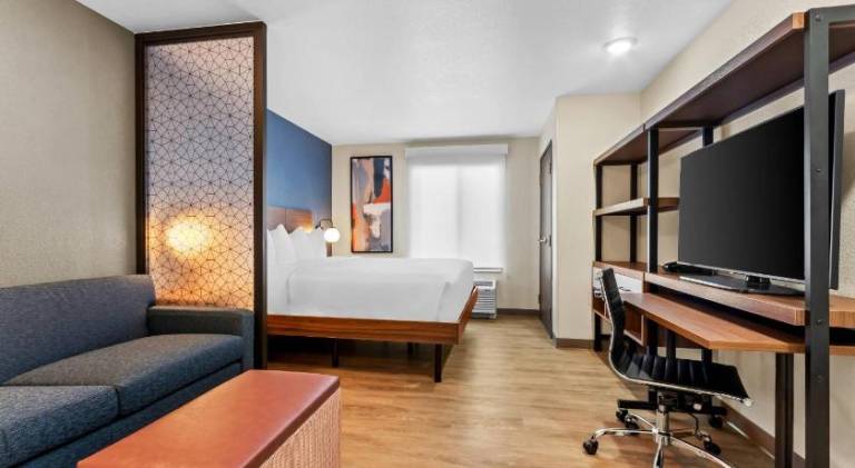 Everhome Suites Yuma East I-8 by Choice Hotels in Yuma, AZ