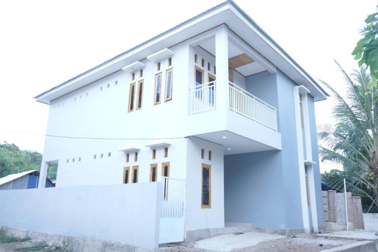 House Batu Cermin