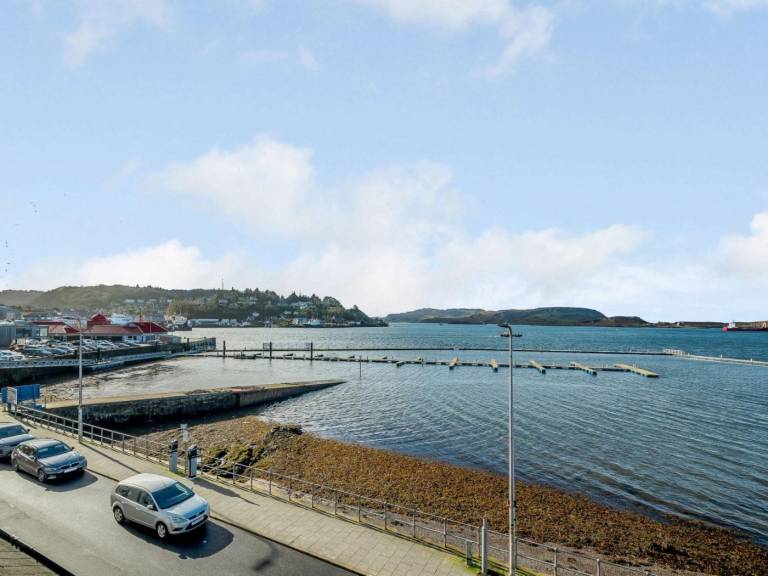 Fully equipped rental apartment | Water view | Beach nearby | Pets are welcome — photo 4