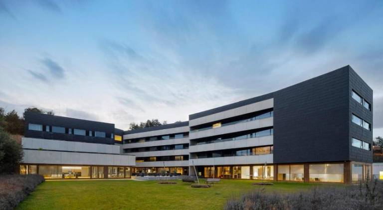 Alma Hotel Pamplona - Muga de Beloso in Pamplona