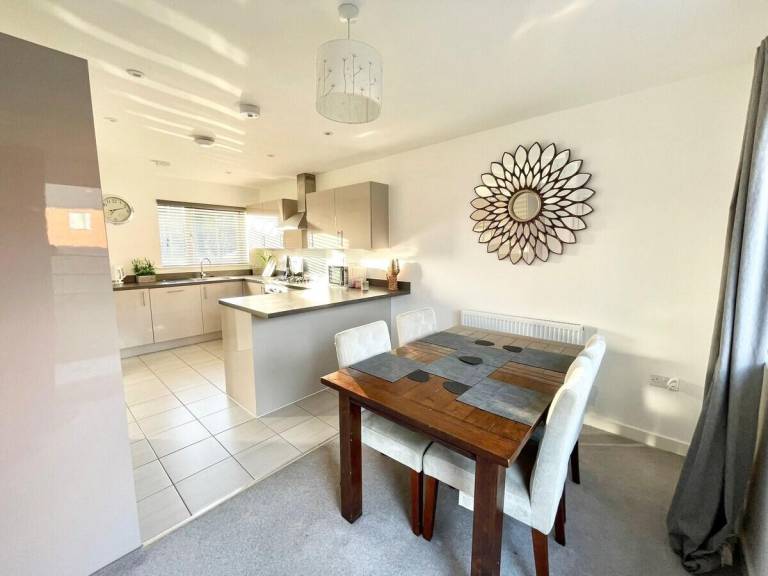 Spacious house with terrace & garden | Perfect for remote work | Dogs allowed — photo 3