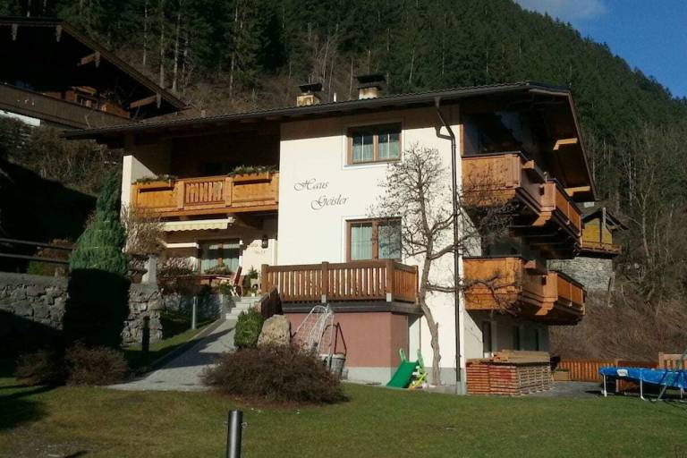 Ferienhaus mit Hund in Mayrhofen fuer max. 7 Personen, 