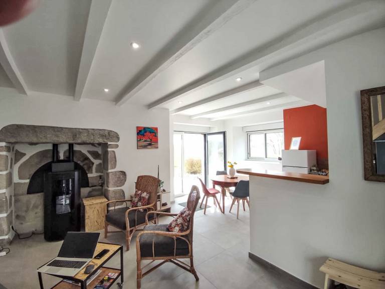 Vacation home with terrace, barbeque & garden — photo 3