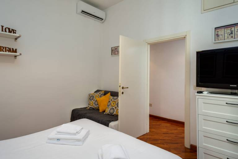 Child-friendly pleasant rental apartment | Near St. Peter's Basilica | Pets are welcome — photo 3