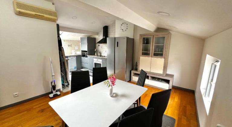 Rental apartment with 2 rooms for 4 persons — photo 3