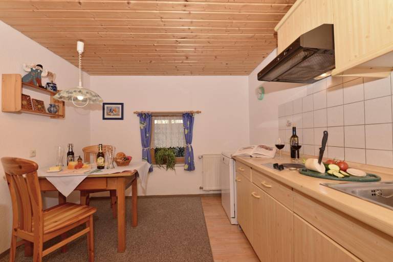 Holiday apartment with yard — photo 2