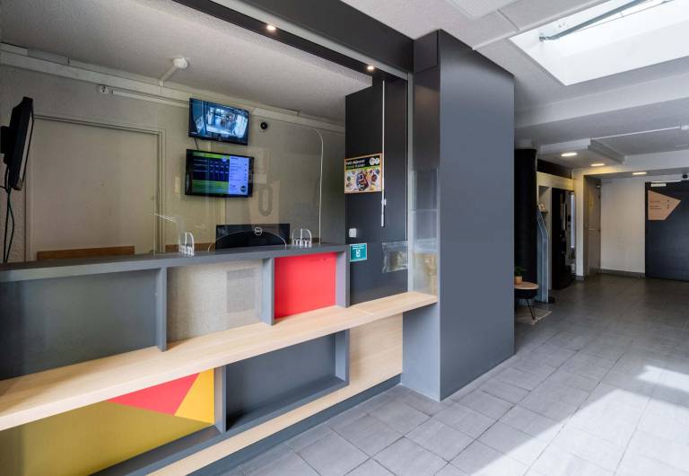 Hotel B&B Lille lezennes Stade Pierre Mauroy — photo 5