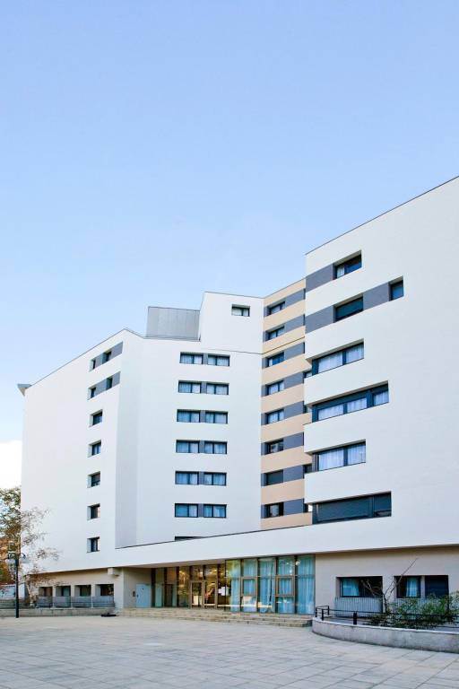 Serviced apartment for 127 persons — photo 4