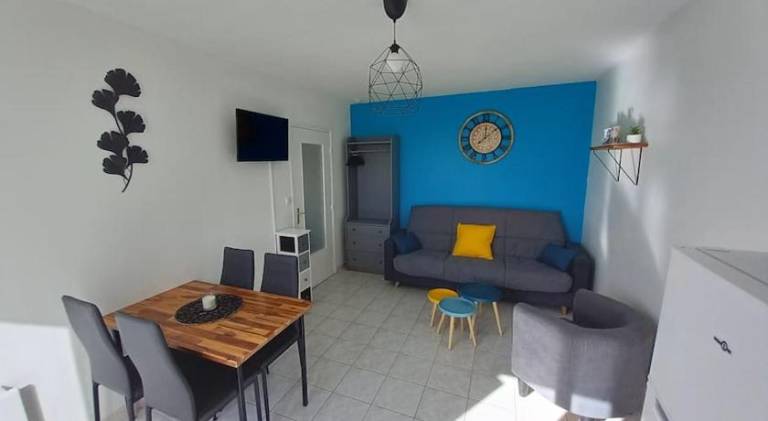 Rental apartment with 1 room for 4 persons — photo 2