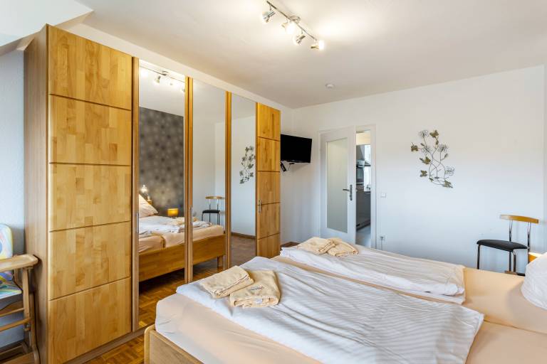 Apartment 'Gästehaus Centrum Typ 15' with Balcony and Wi-Fi — photo 4