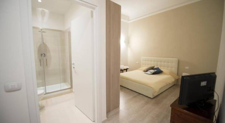 Bed & Breakfast  Florence