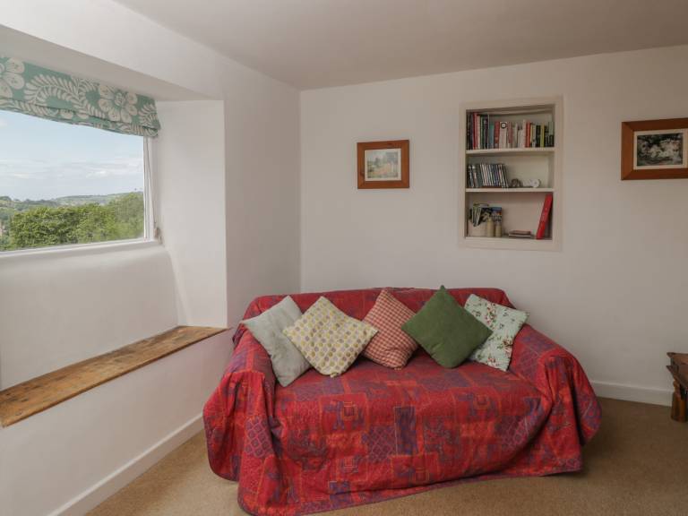 Cottage with yard & terrace | Dogs allowed — photo 3