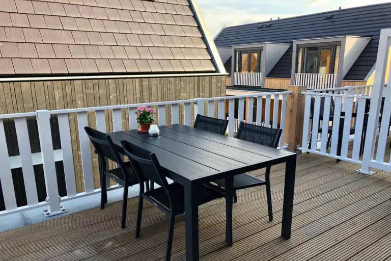 Pleasant apartment with sauna & yard | Next to the beach | Pets allowed — photo 4