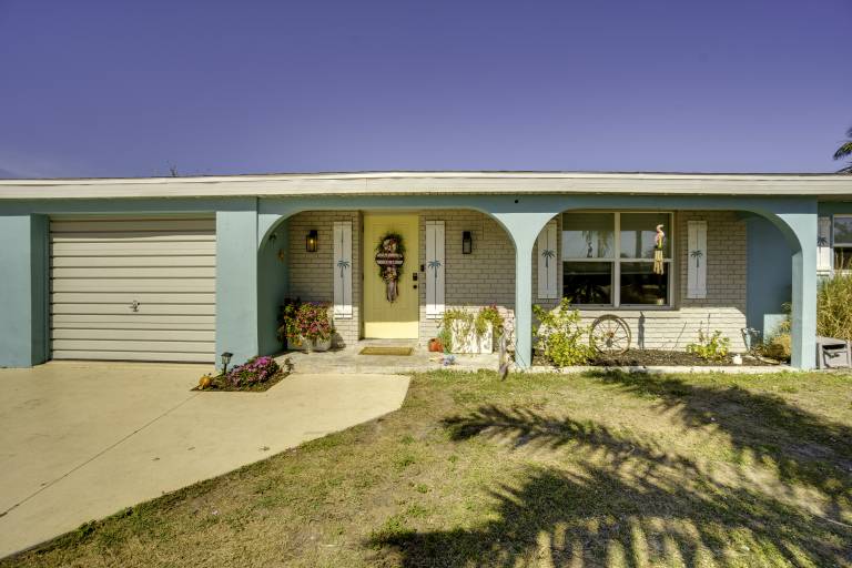 Heated Pool & Boat Dock! Port Charlotte Getaway — photo 4