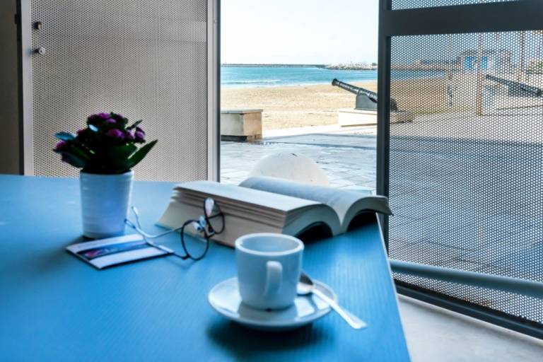 Family-oriented rental apartment | Beach view | Close to the beach | Dogs allowed — photo 3