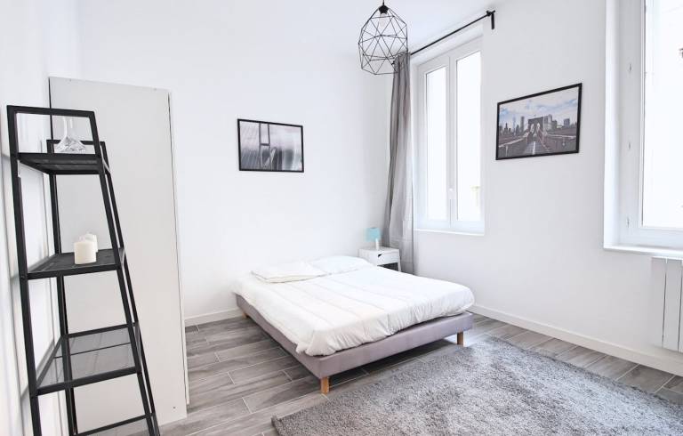 Private room Cinq-Avenues