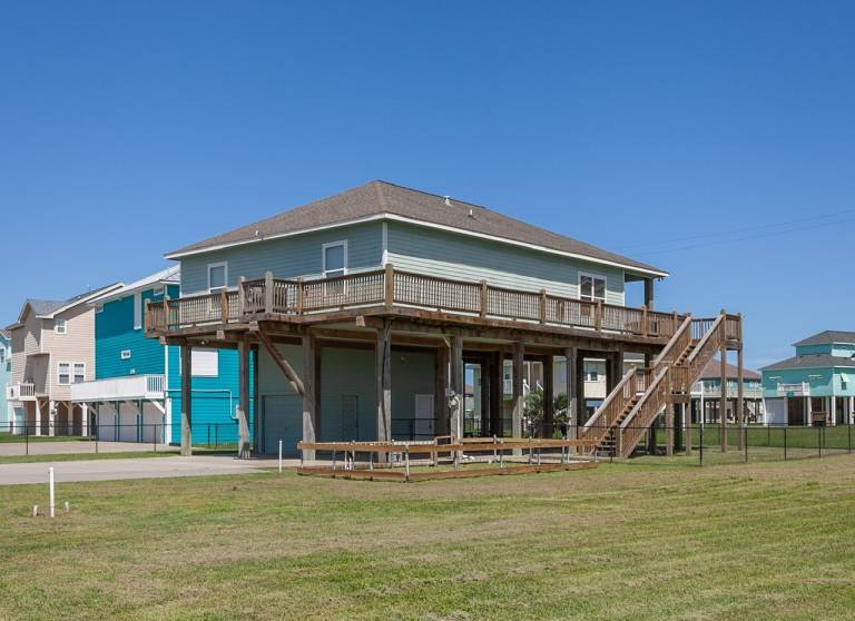 Vacation home with yard & grill | Sea view in Bolivar, TX