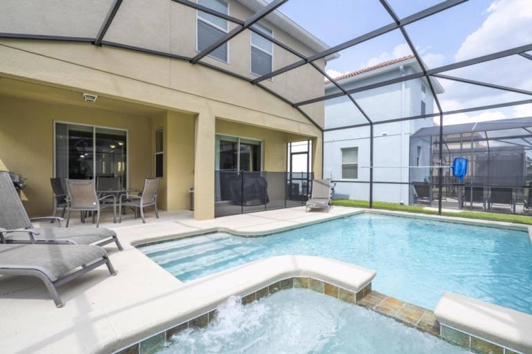 Vacation home with private pool & barbeque | Pet-friendly in Osceola, FL