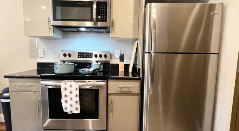 403 Luxury and Comfy King bed in Central city of phily — photo 4