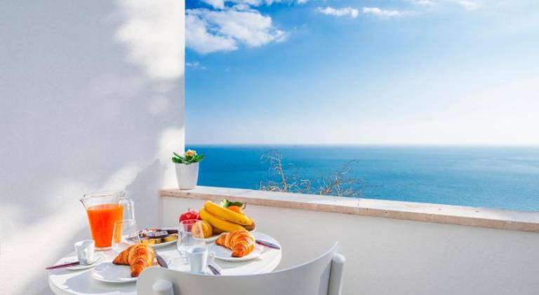 Children-friendly lovely rental apartment with terrace | Beach nearby | Good for workation | Dogs allowed in Positano