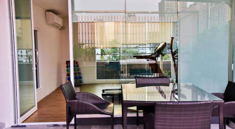 Serviced apartment with terrace, jacuzzi & sauna — photo 5