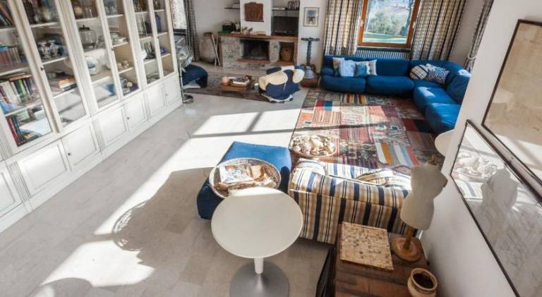 Spacious holiday apartment with patio, garden & pool | Dogs allowed — photo 4