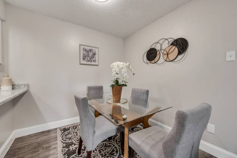 I009–World Cup Stay - 18 min to AT&T - Sleeps 3 - Public Transit — photo 4