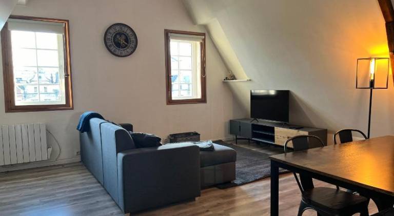 Apartment with 2 rooms for 6 persons — photo 2