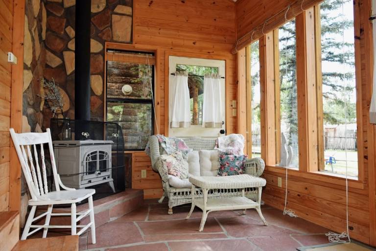 Cabin Red River