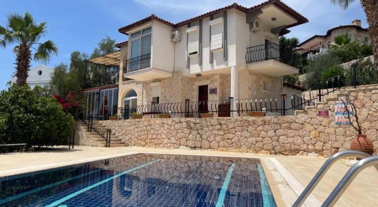 Monix Homes-Villa Magic Garden in Antalya