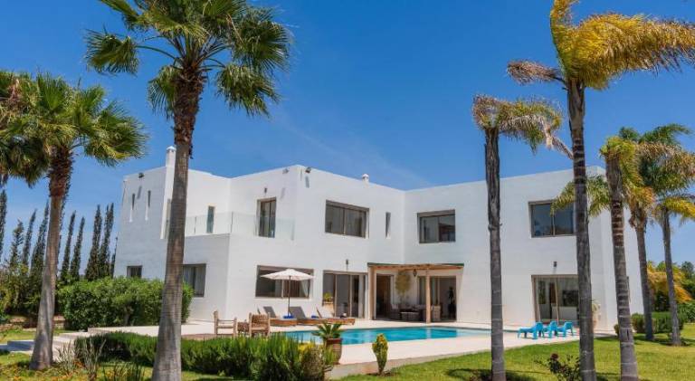 540 m&sup2; Villa