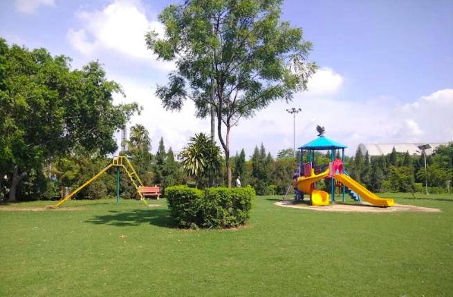 Metro Connected Homestay with Parkview — photo 5