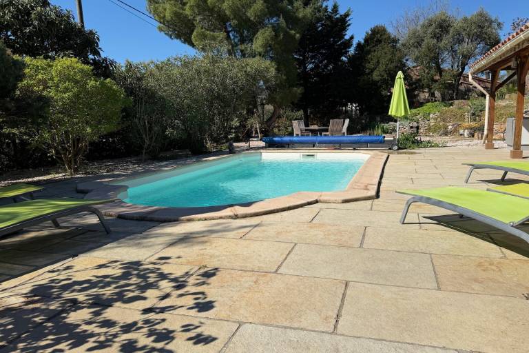 Fully equipped vacation home with terrace, garden & pool | Nature view | Dogs allowed — photo 4