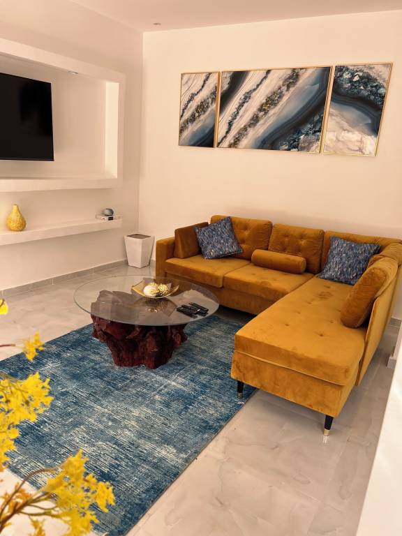 Villa Saly