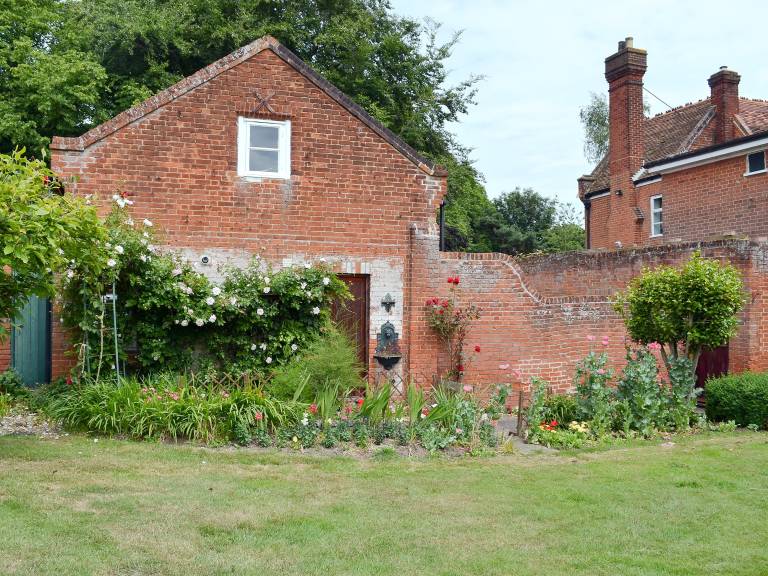 Cottage Felixstowe