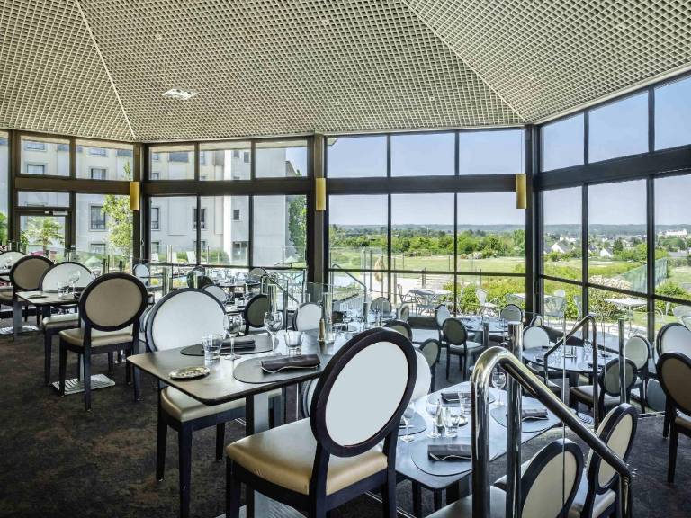 Novotel Amboise — photo 2