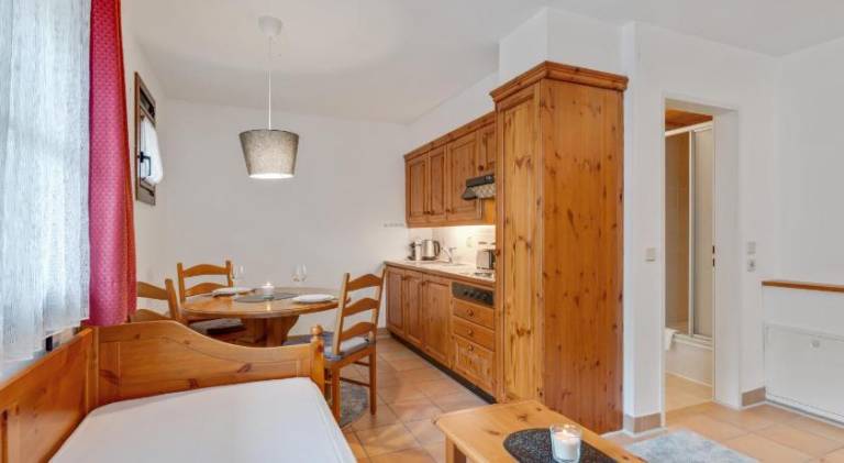 Apartment with 1 room for 3 persons — photo 2