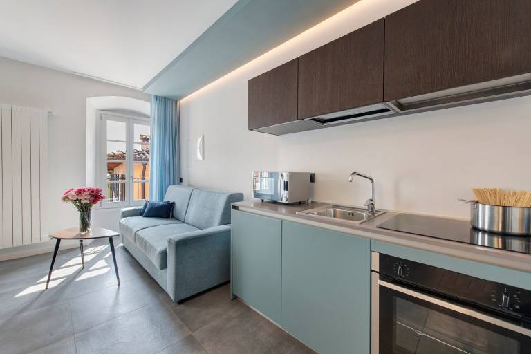 'Gemhouse Turchese Garda Lake' Apartment with Lake View, Wi-Fi and Air Conditioning — photo 5