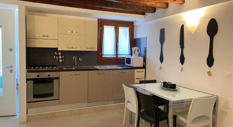 Apartment with 1 room for 3 persons — photo 5