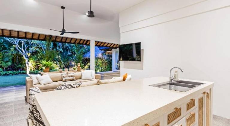 Big villa with pool | Close to the beach | Pets allowed — photo 4