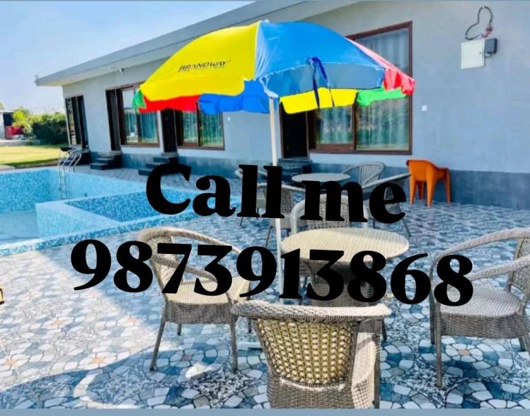 Villa with pool, barbeque & jacuzzi | Water view | Good for workation in Faridabad