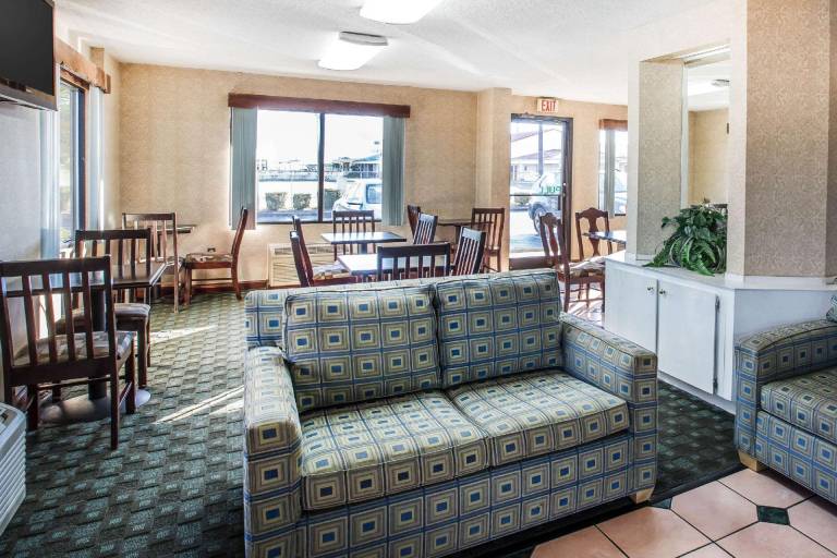 Quality Inn Byron - Warner Robins — photo 3