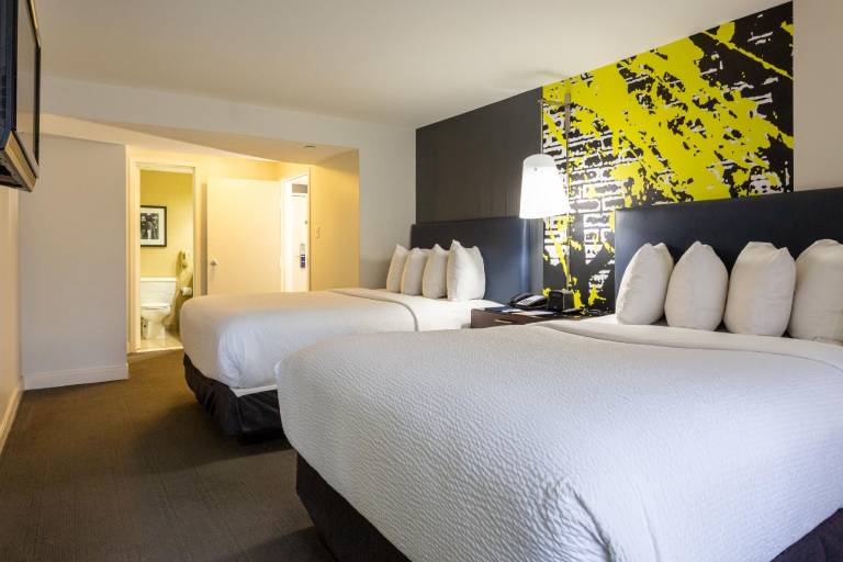 Comfort Inn & Suites Baltimore Inner Harbor in Baltimore, MD
