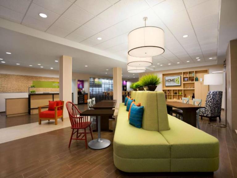 Home2 Suites by Hilton Greensboro Airport — photo 2