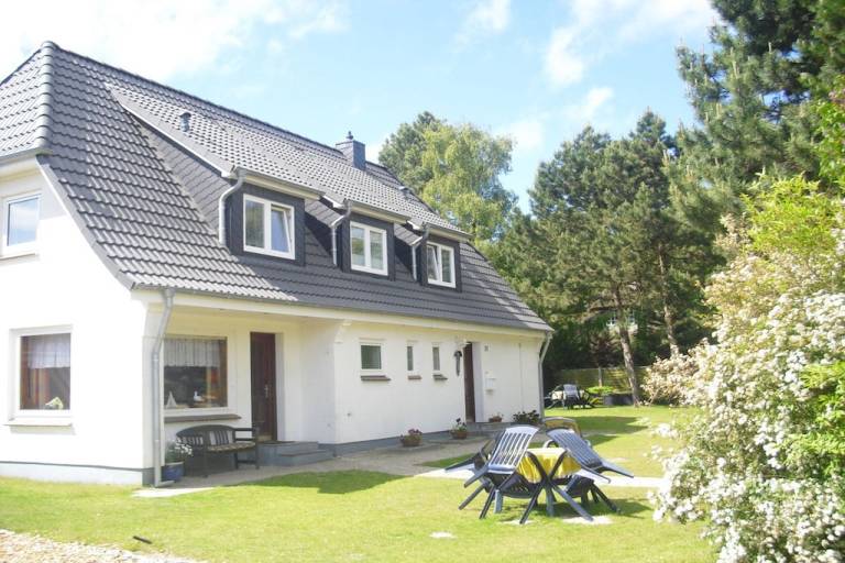 Ferienhaus mit Hund inNebel,   f&uuml;r max. 2 Personen