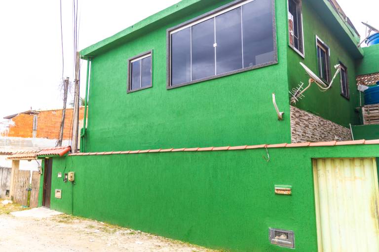 House with grill — photo 4