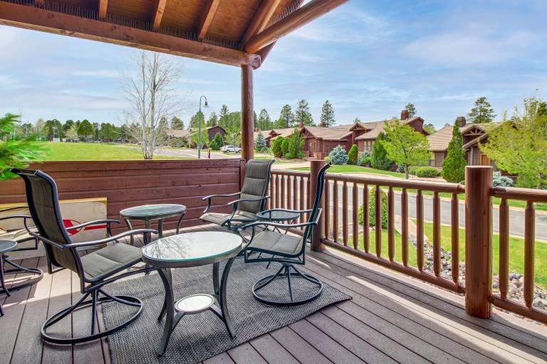 Hike & Explore: Show Low Gem w/ Deck & Grill! — photo 3