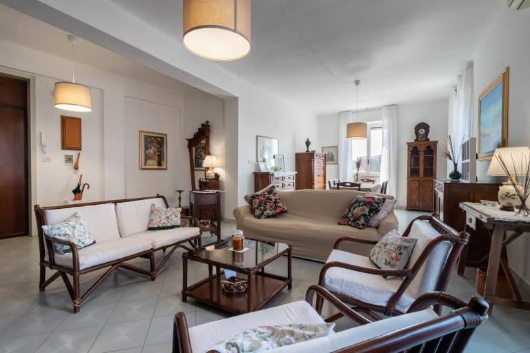 Apartment "Chicca Casa Vacanze" with Private Terrace & Wi-Fi — photo 2