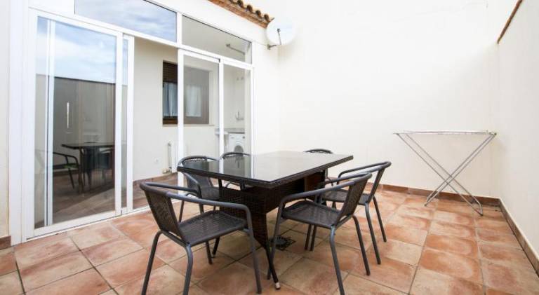 Rental apartment with 4 rooms for 9 persons — photo 5